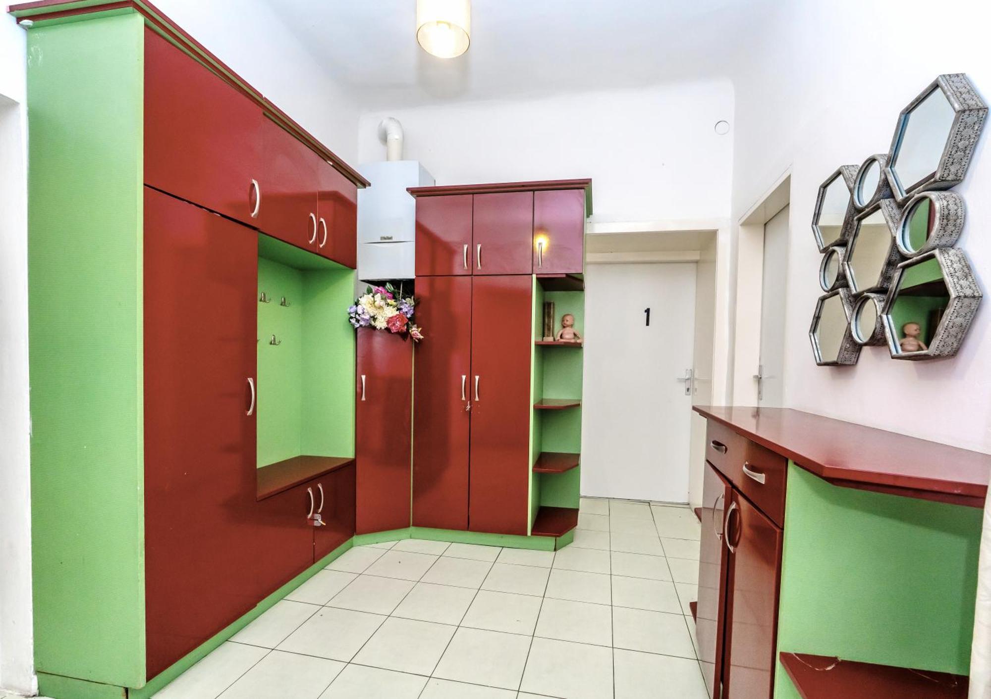 Aparthotel Family - 7 Minutes To Schoenbrunn Palace Wien